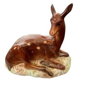 Beswick Deer Figurine 721 Lying Down on Base Gloss Porcelain England Rare